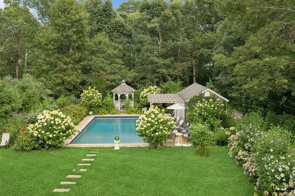 Backyard, Exterior, Pool
