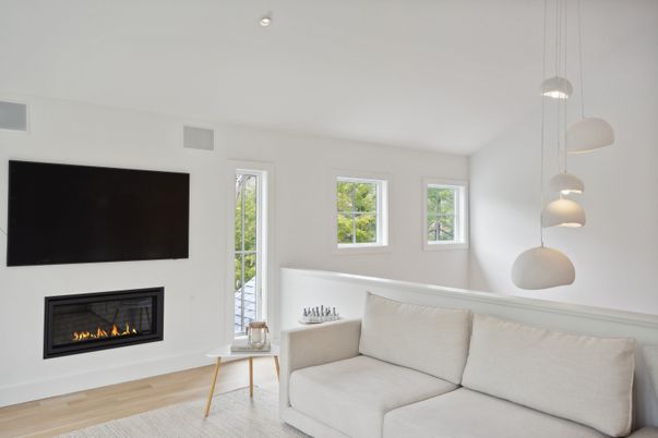 Fireplace, Interior, Living room, Pendant Lights, Recessed Lighting, Wood Texture Flooring