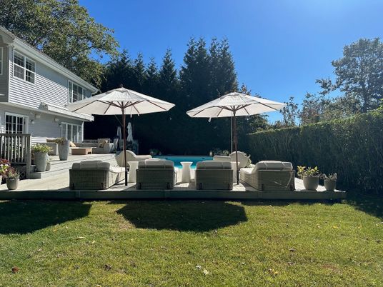 Backyard, Exterior, Pool