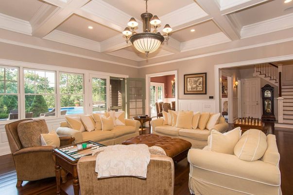 Chandelier, Interior, Living room, Recessed Lighting, Wood Texture Flooring