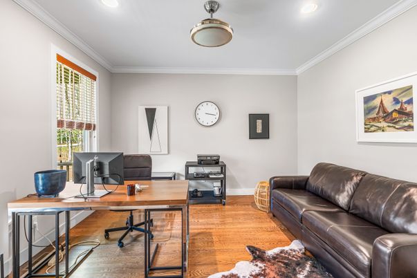 Home Office, Interior, Recessed Lighting, Wood Texture Flooring