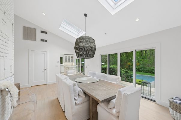 Dining room, Interior, Pendant Lights, Recessed Lighting, Water, Wood Texture Flooring