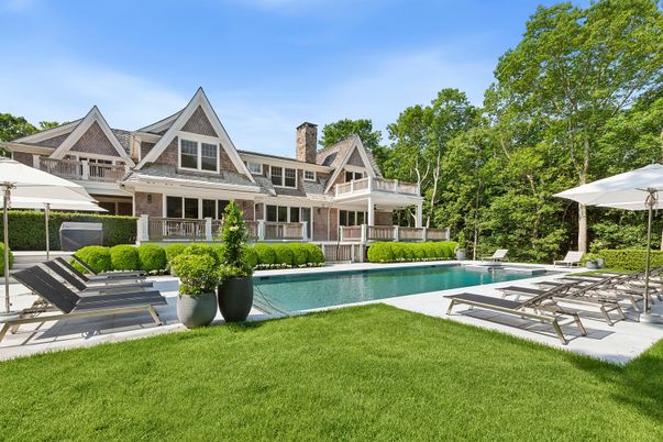 Backyard, Exterior, Pool