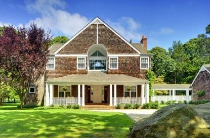 Backyard, Exterior, Facade, Brick Facade, Brick Traditional