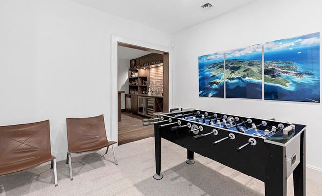 Game Room, Interior, Wood Texture Flooring