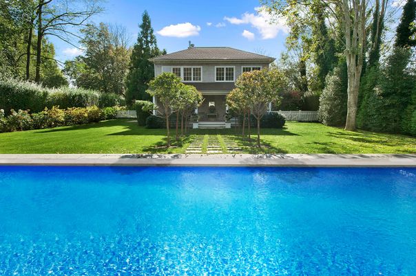 Backyard, Exterior, Pool