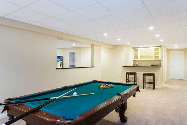 Billiard Table, Game Room, Interior, Recessed Lighting