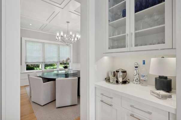 Chandelier, Dining room, Interior, Pendant Lights, Recessed Lighting, Wood Texture Flooring