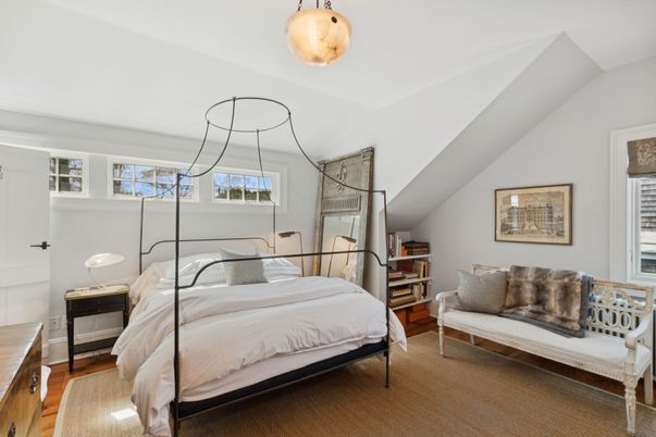 Bedroom, Interior, Pendant Lights, Wood Texture Flooring