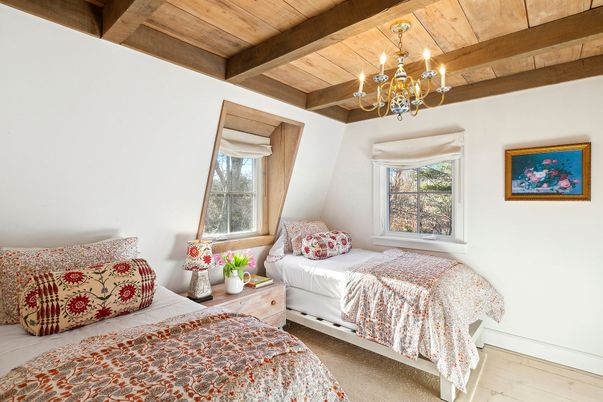 Bedroom, Chandelier, Interior, Wooden Beams, Wooden Ceilings, Wood Texture Flooring