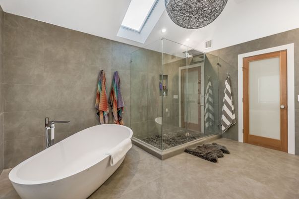Bathroom, Free Standing Baths, Glass Shower, Interior, Recessed Lighting