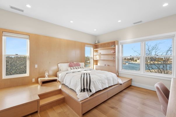Bedroom, Interior, Recessed Lighting, Water, Wood Texture Flooring