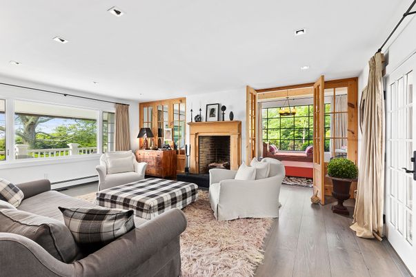 Fireplace, Interior, Living room, Recessed Lighting, Wood Texture Flooring