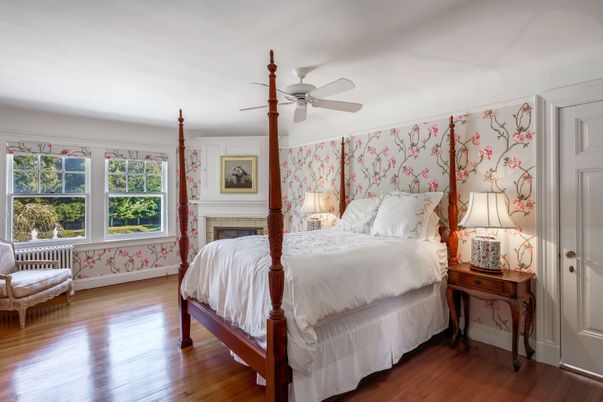 Bedroom, Fireplace, Interior, Wood Texture Flooring