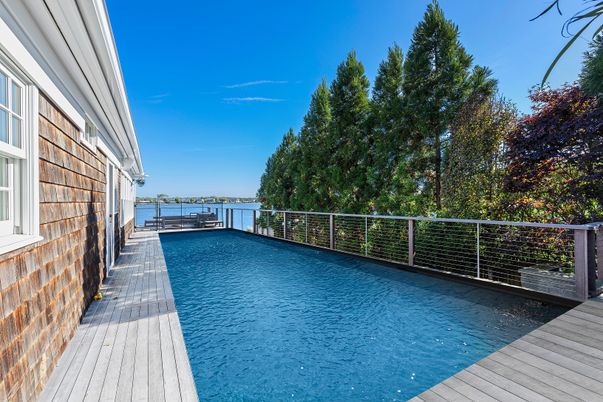 Exterior, Pool, Water