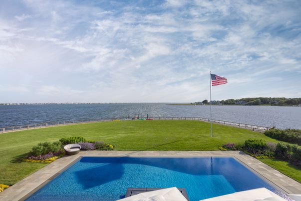Exterior, Pool, Water