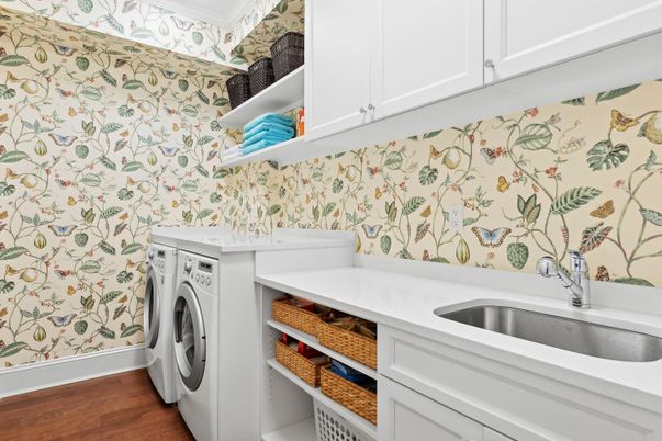Interior, Washer, Wood Texture Flooring