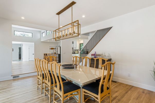 Chandelier, Dining room, Interior, Pendant Lights, Recessed Lighting, Wood Texture Flooring