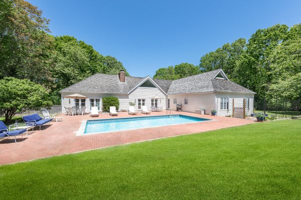Backyard, Exterior, Pool