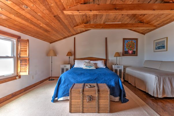 Bedroom, Interior, Wooden Beams, Wooden Ceilings