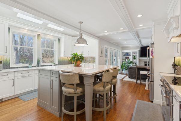Interior, Kitchen, Pendant Lights, Recessed Lighting, Wood Texture Flooring