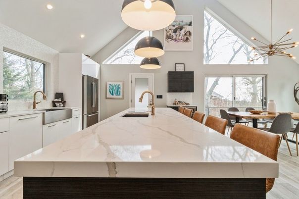 Dining room, Interior, Kitchen, Pendant Lights, Recessed Lighting, Wood Texture Flooring