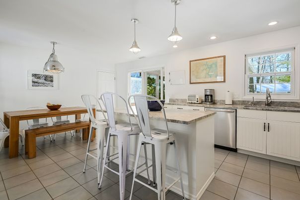 Dining room, Interior, Kitchen, Pendant Lights, Recessed Lighting