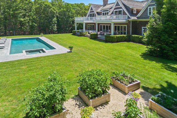 Backyard, Exterior, Pool