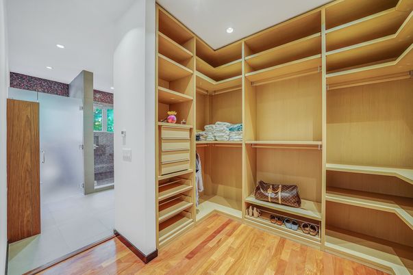 Interior, Recessed Lighting, Walk-in Closets, Wood Texture Flooring