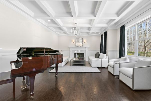 Chandelier, Fireplace, Interior, Living room, Piano, Recessed Lighting, Wood Texture Flooring