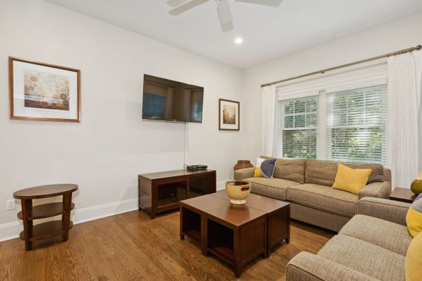 Interior, Living room, Recessed Lighting, Wood Texture Flooring