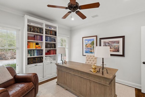 Home Office, Interior, Recessed Lighting, Wood Texture Flooring