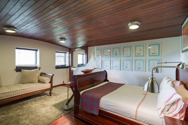 Bedroom, Interior, Wooden Ceilings, Wood Texture Flooring
