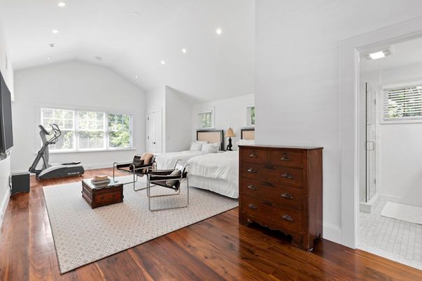 Bedroom, Fitness Equipment, Interior, Recessed Lighting, Wood Texture Flooring