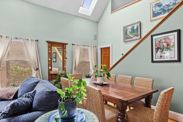 Dining room, Interior