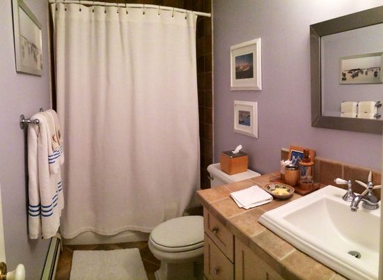 Bathroom, Interior, Tile Countertops