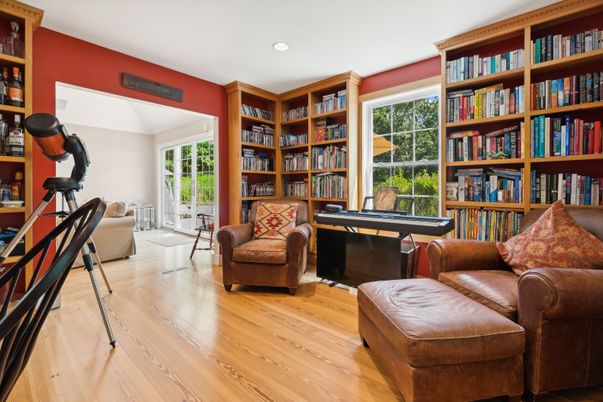 Game Room, Home Office, Interior, Recessed Lighting, Wood Texture Flooring