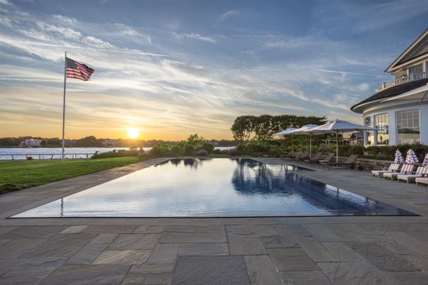 Exterior, Pool, Water