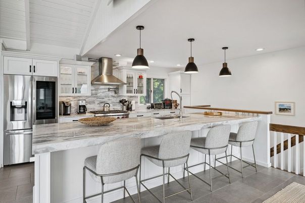 Interior, Kitchen, Pendant Lights, Recessed Lighting, Stainless Steel Appliances