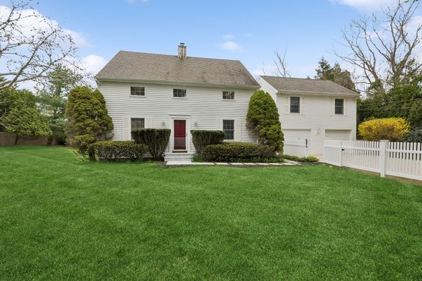 Attached, Backyard, Exterior, Facade, Georgian