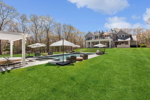Backyard, Exterior, Pool