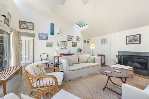 Fireplace, Interior, Living room