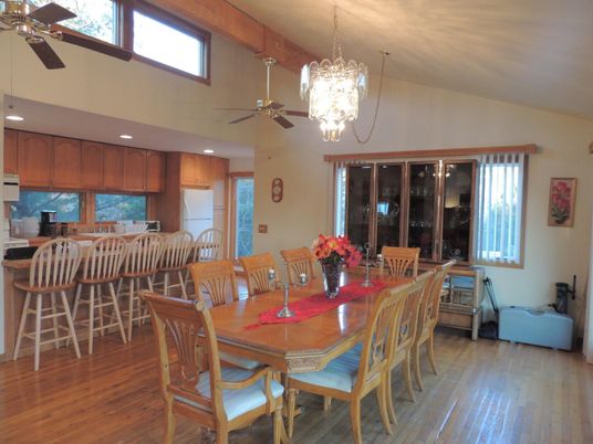 Chandelier, Dining room, Interior, Kitchen, Pendant Lights, Recessed Lighting, Wood Texture Flooring