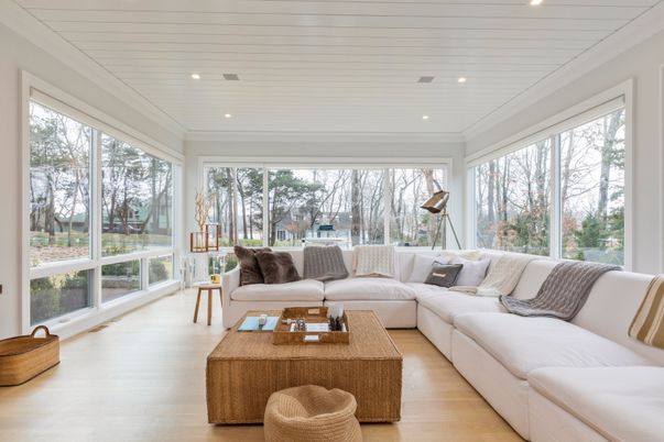Interior, Living room, Recessed Lighting, Sun Room, Wood Texture Flooring