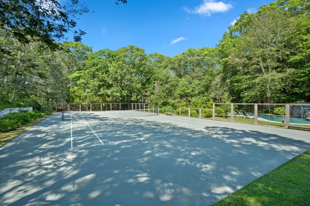Exterior, Tennis Courts