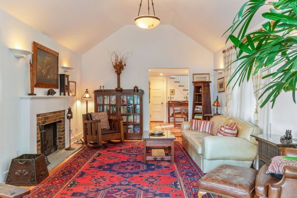 Fireplace, Interior, Living room, Pendant Lights, Recessed Lighting