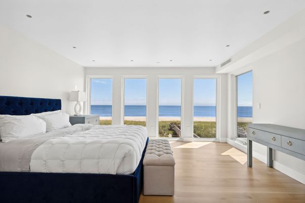 Bedroom, Interior, Recessed Lighting, Water, Wood Texture Flooring
