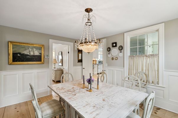 Chandelier, Dining room, Interior, Wood Texture Flooring
