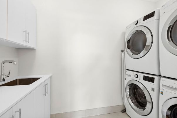 Interior, Utility Closets, Washer