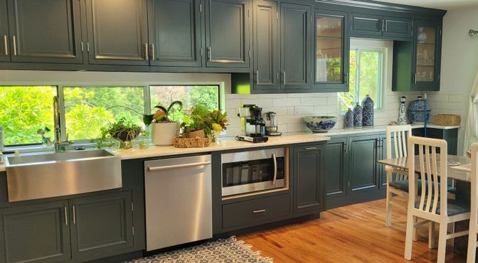 Interior, Kitchen, Stainless Steel Appliances, Wood Texture Flooring